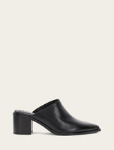 Women's Black Sadie Mules Frye us