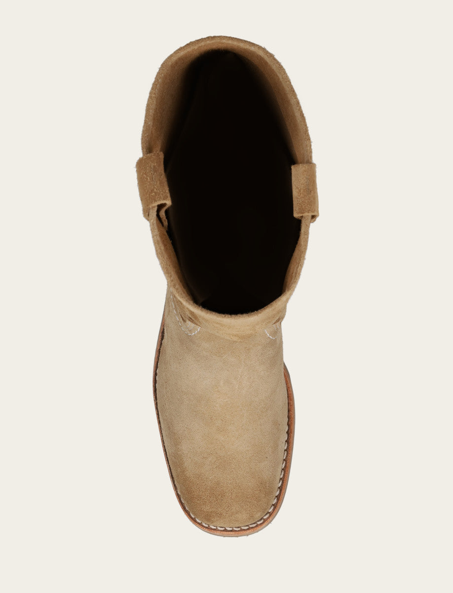 Women's Tan Buck Campus 12R Boots Frye us