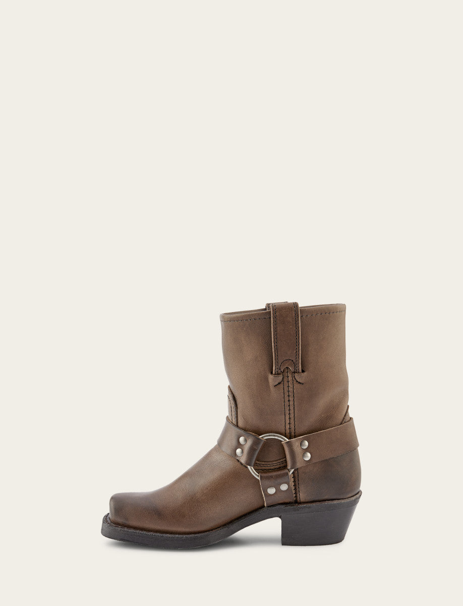 Women's Smoke Harness 8R Boots Frye