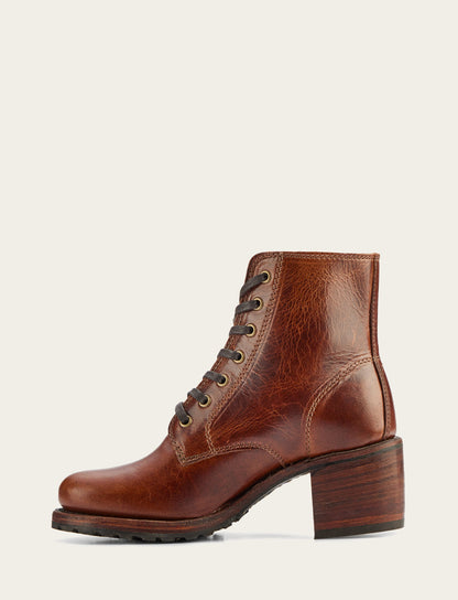 Women's Cognac Sabrina 6G Lace Up Boots Frye For Sale