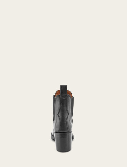 Women's Black Sabrina Chelsea Boots Frye