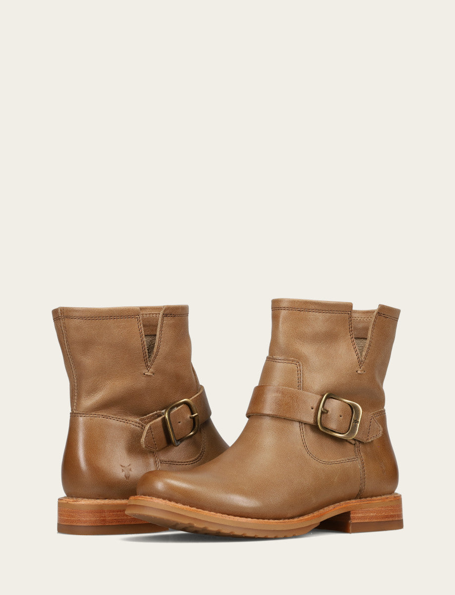 Women's Beige Veronica Flex Booties Frye Outlet