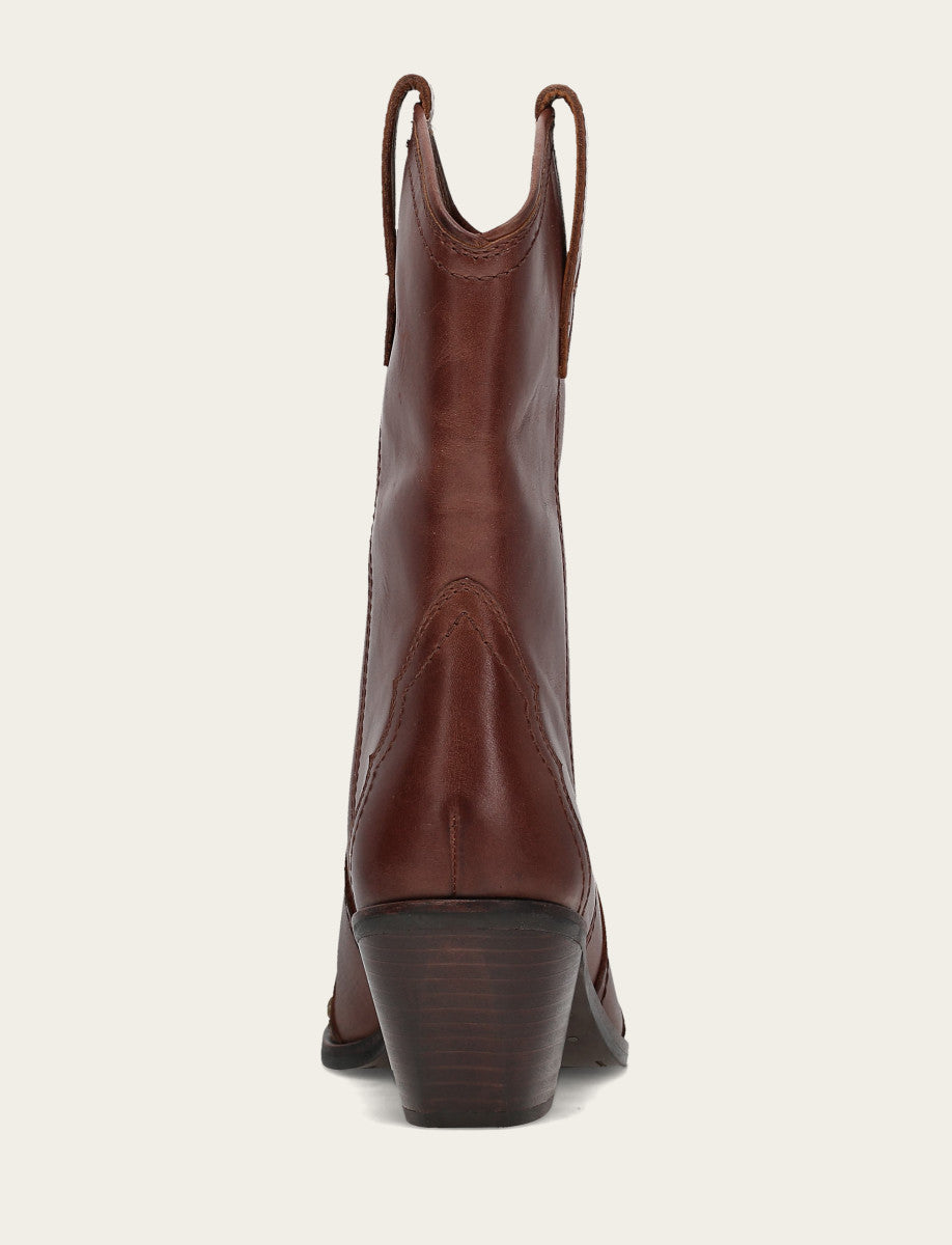 Women's Saddle Sara Wingtip Stud Western Boots Frye us