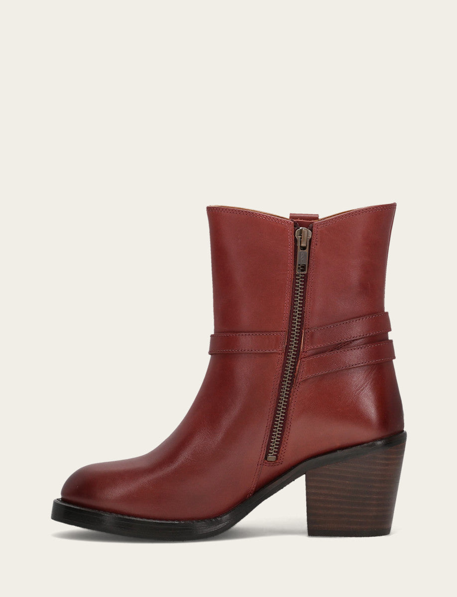 Women's Cranberry Rylee Belted Inside Zip Boot Frye Sale