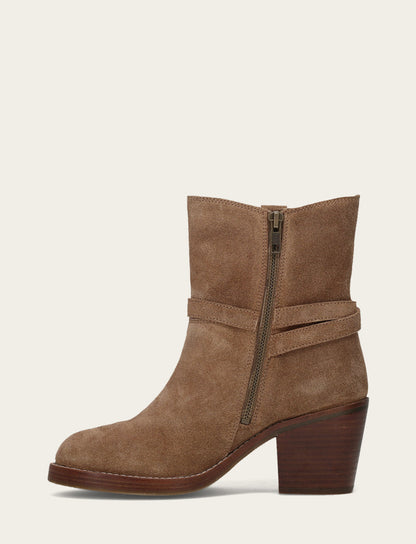 Women's Mushroom Rylee Belted Inside Zip Boot Frye Outlet