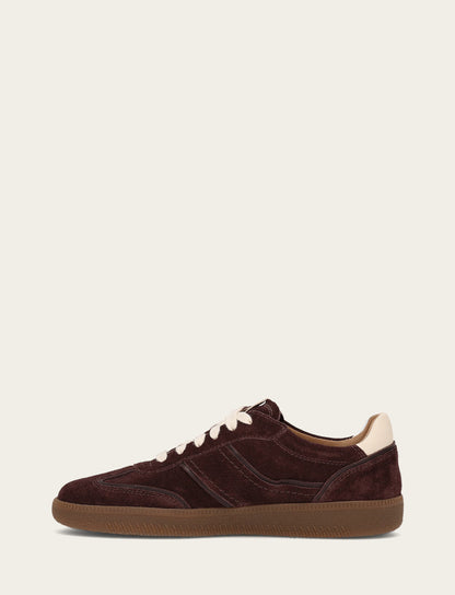 Women's Cherry Lacquer Milly Low Lace Sneaker Frye Near me