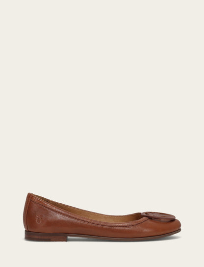 Women's Cinnamon Carson Logo Ballet Shoe Frye