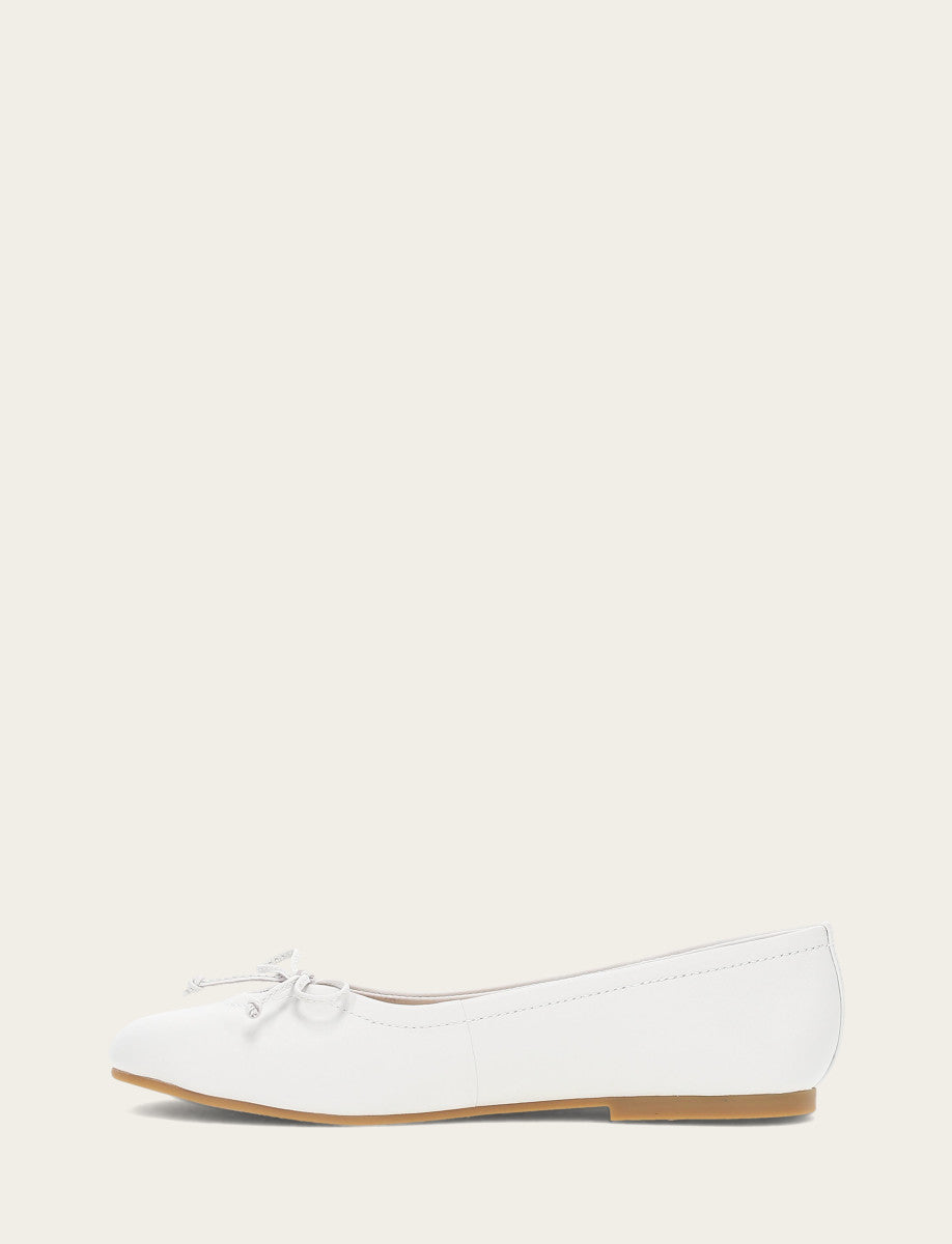 Women's White Emma Ballet Flats Frye On sale