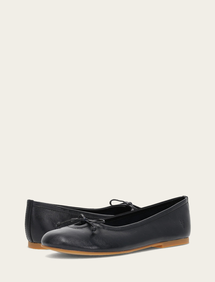 Women's Black Emma Ballet Flats Frye