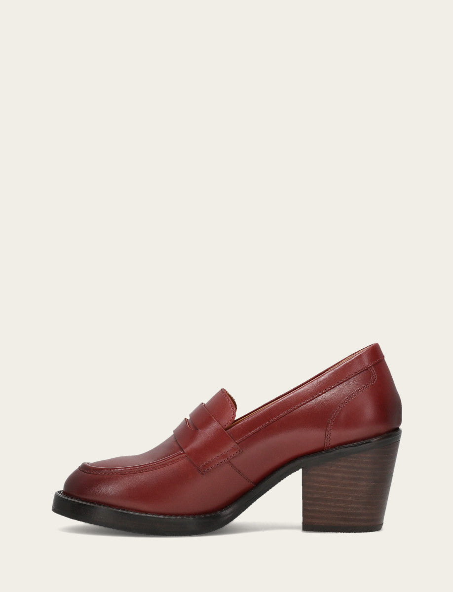 Women's Cranberry Rylee Loafer Frye us
