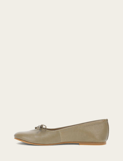 Women's Eucalyptus Emma Ballet Flats Frye Near me