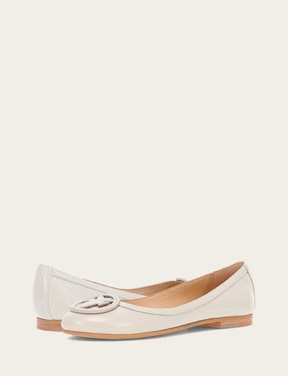 Women's Ivory Carson Logo Ballet Flats Frye USA