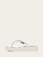 Women's Silver Maya Buckle Thong Sandals Frye Sale