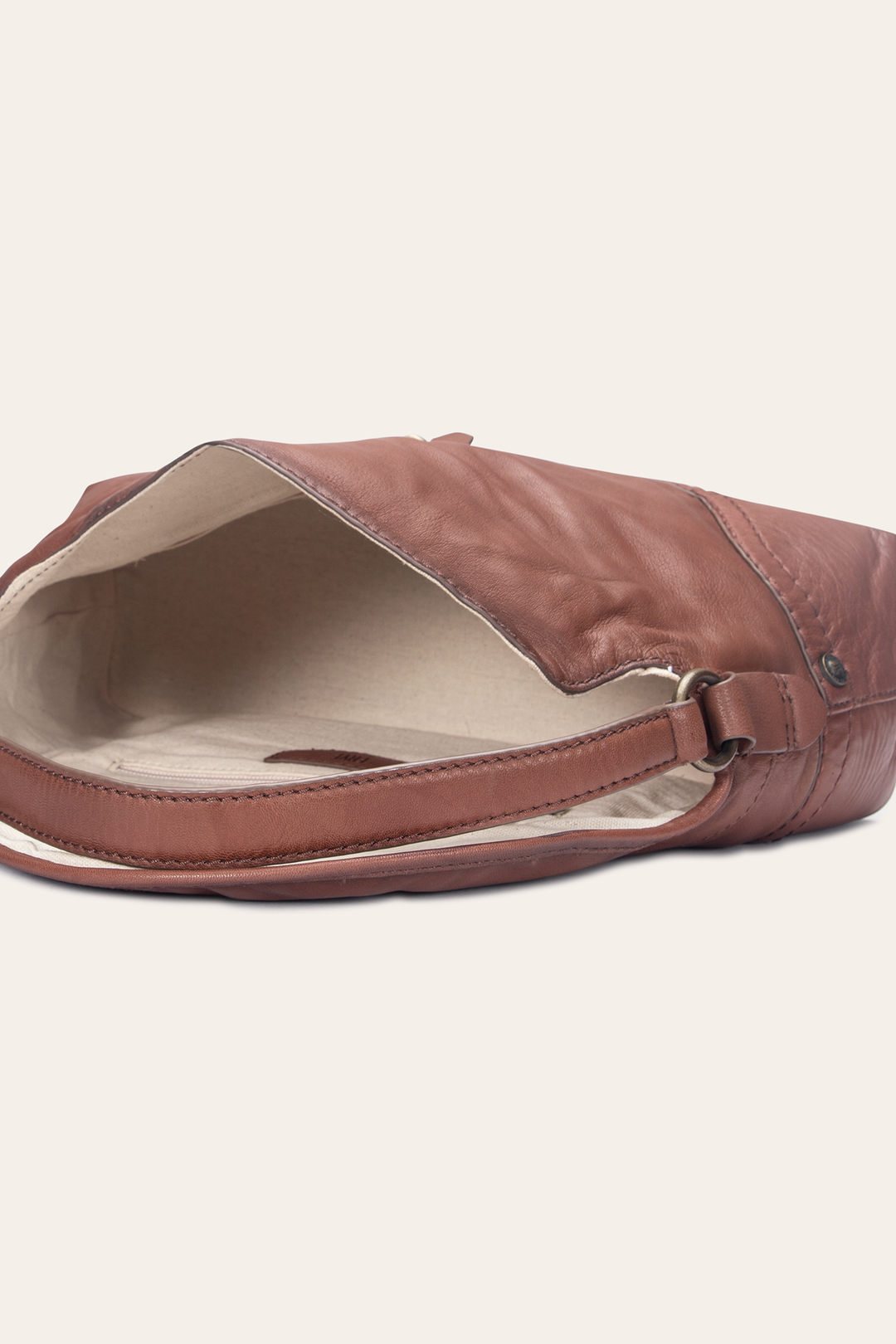 Campus Cognac Shoulder Frye On sale