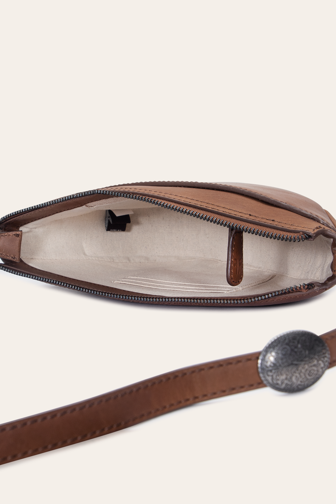 Women's Cheyenne Saddle Bag (Cognac) Frye On sale