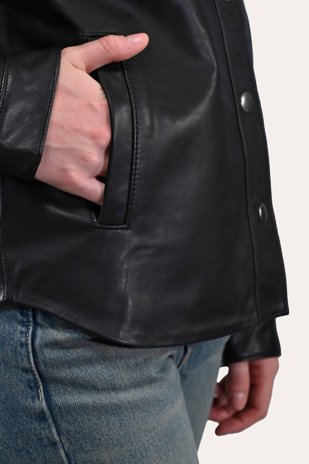 Women’s Black Obadiah Leather Shacket Frye Outlet