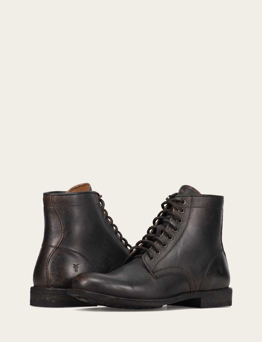 Men's Antiqued Black Tyler Flex Lace Up Boots Frye Outlet