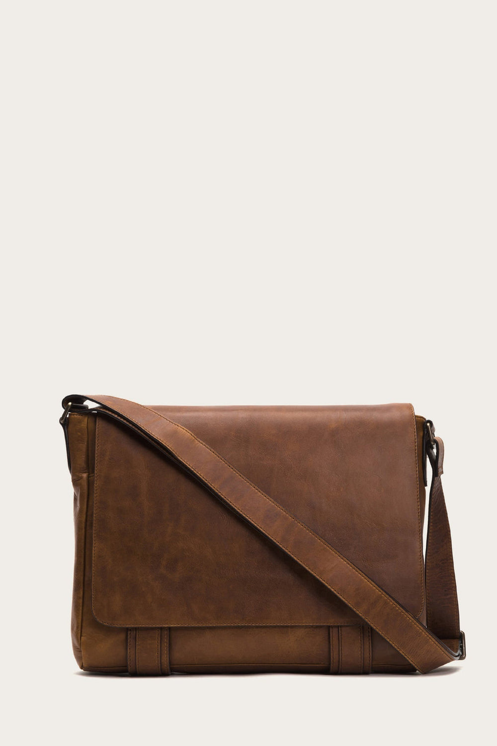 Logan Messenger Frye USA